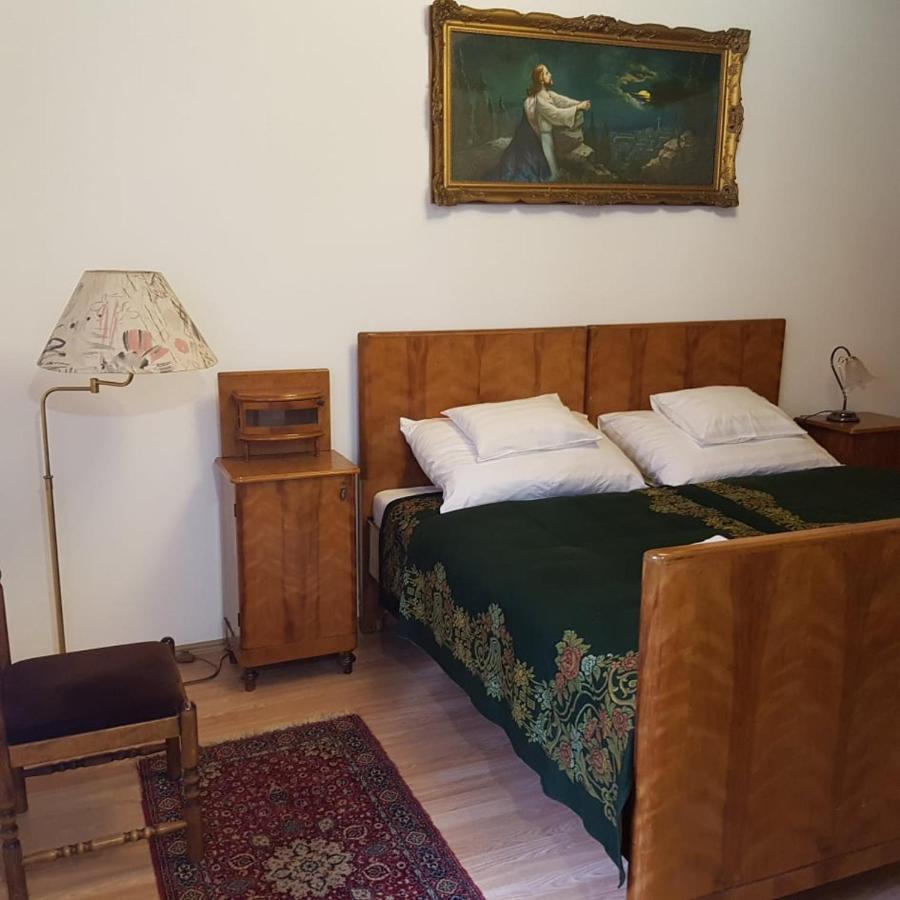 Belvárdi Fogadó Belvárdgyula Esterno foto